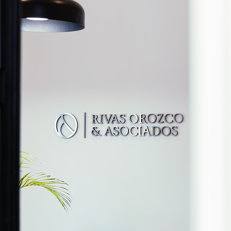 Rivas Orozco & Asociados.