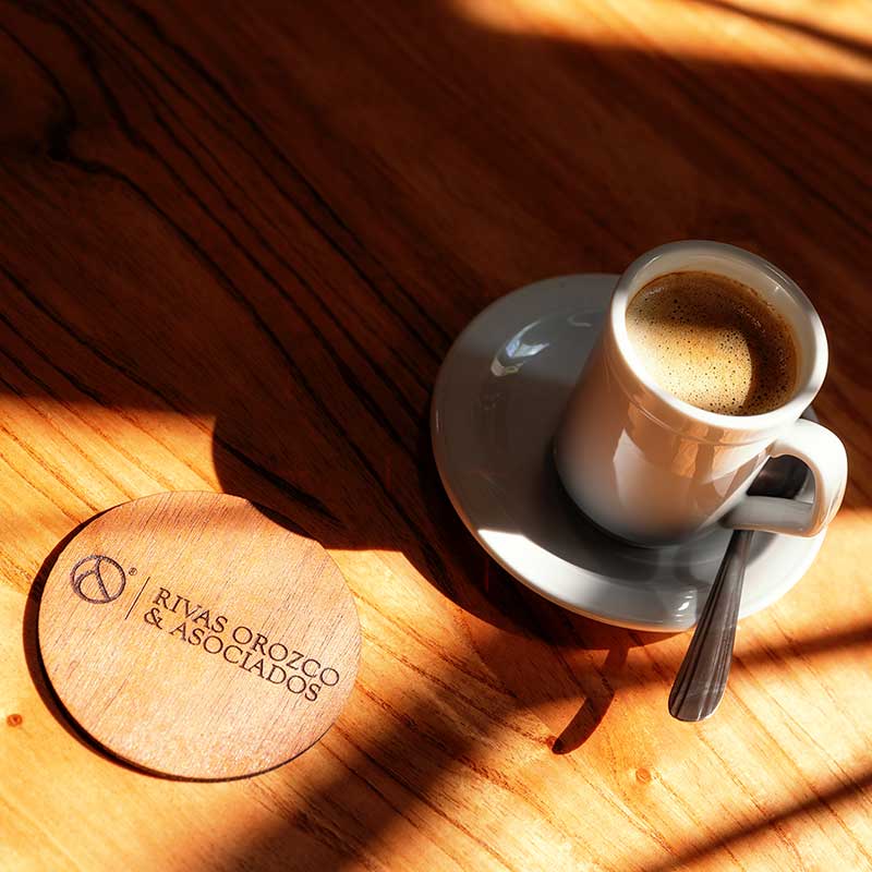 Rivas Orozco & Asociados.